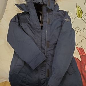 Women's Hollister Cozy-Lined Down Parka Black New!